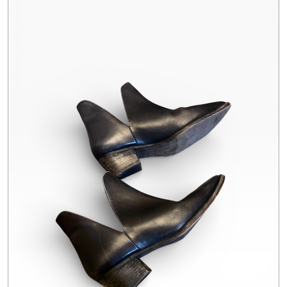 FREE PEOPLE WOMEN'S CHARM DOUBLE V ANKLE FASHION BOOTIES -